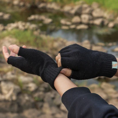 Otto & Spike Fingerless Gloves - Gazelle Mustard - Image 2